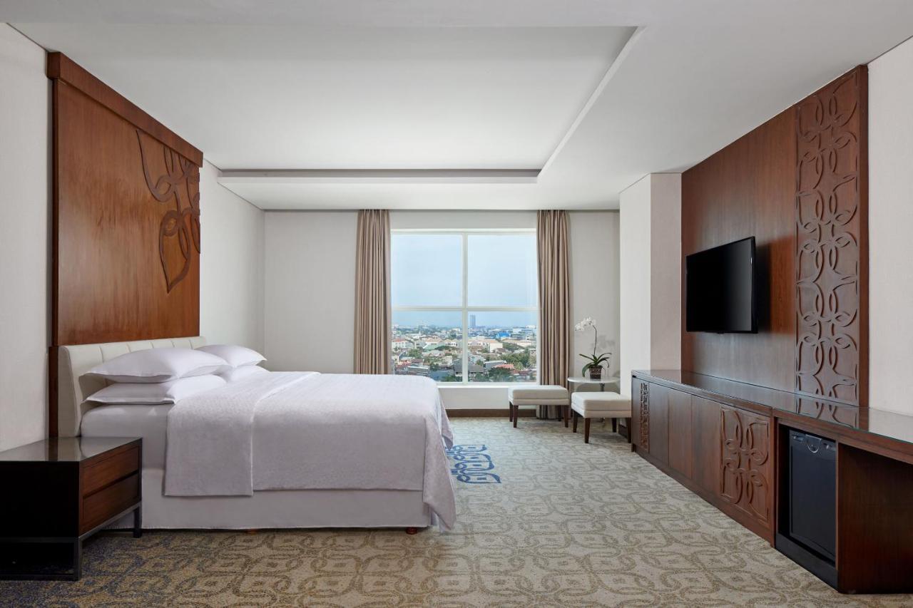 โฟร์ พอยทส์ บาย เชอราตัน มาคัสซาร์ Hotel มากาซาร์ ภายนอก รูปภาพ